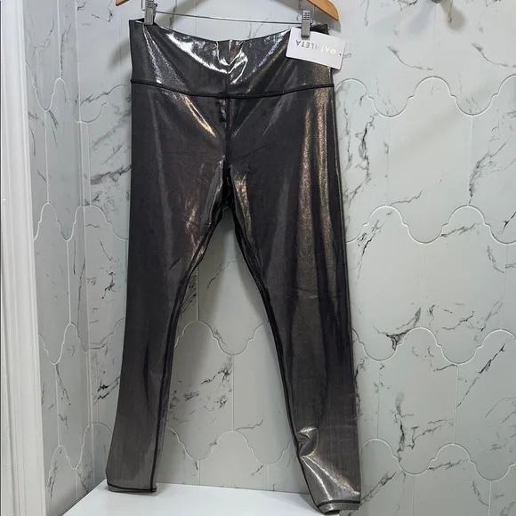 ATHLETA NWT ELATION SHINE TIGHT LEGGING - Picture 4 of 10